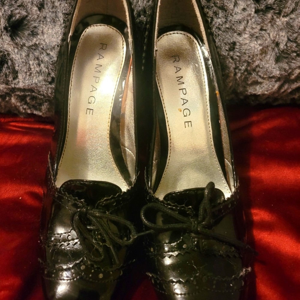 Oxford heels